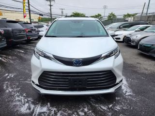 2022 TOYOTA SIENNA - Image