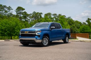 Image of 2022 CHEVROLET SILVERADO 1500 CREW CAB