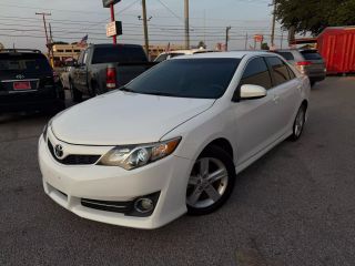 Image of 2013 TOYOTA CAMRY