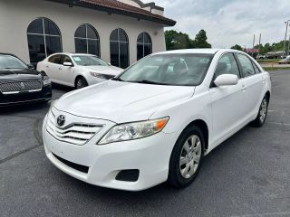 Image of 2010 TOYOTA CAMRY