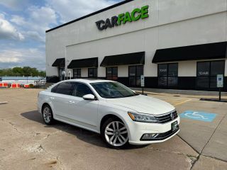 2017 VOLKSWAGEN PASSAT - Image