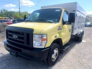 2019 FORD E450 BASE