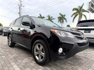 2015 TOYOTA RAV4 XLE