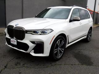 2021 BMW X7 M50I