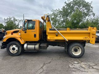 Image of 2009 INTERNATIONAL 7400