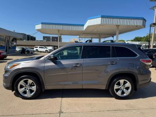 Image of 2015 TOYOTA HIGHLANDER