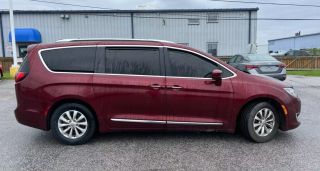 Image of 2018 CHRYSLER PACIFICA