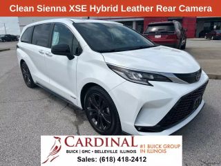 2021 TOYOTA SIENNA XSE