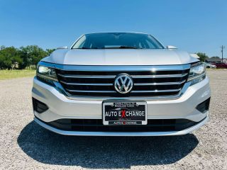 Image of 2020 VOLKSWAGEN PASSAT