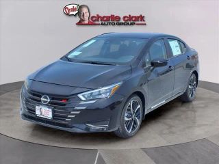 2025 NISSAN VERSA SEDAN SR