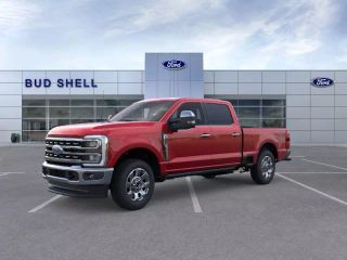 2025 FORD F350 SUPER DUTY CREW CAB LARIAT PICKUP 4D 6 3/4 FT