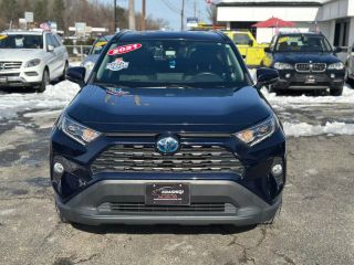 2021 TOYOTA RAV4 XLE