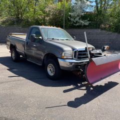 Image of 2002 FORD F250 SUPER DUTY REGULAR CAB ( PLOW TRUCK) LONG BED