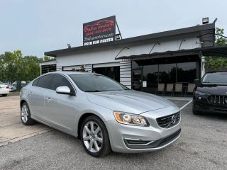 Image of 2016 VOLVO S60