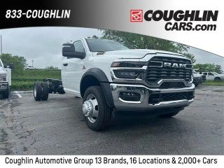 2025 RAM RAM 5500 CHASSIS CAB TRADESMAN