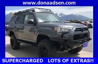 2020 TOYOTA 4RUNNER SR5