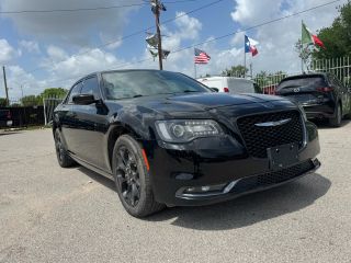 Image of 2019 CHRYSLER 300