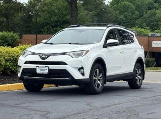 2017 TOYOTA RAV4 XLE