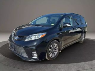 Image of 2020 TOYOTA SIENNA
