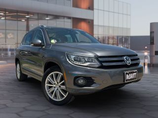 Image of 2016 VOLKSWAGEN TIGUAN