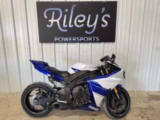 Image of 2014 YAMAHA R1
