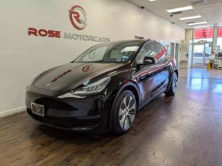 Image of 2021 TESLA MODEL Y