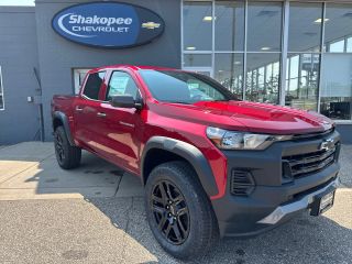2025 CHEVROLET COLORADO CREW CAB TRAIL BOSS PICKUP 4D 5 FT