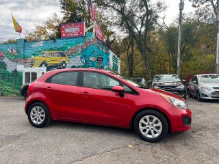2015 KIA RIO LX