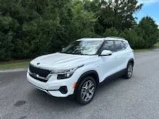2021 KIA SELTOS EX