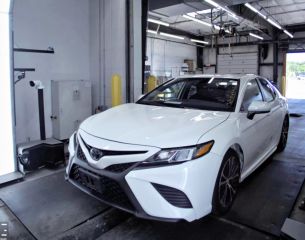 Image of 2019 TOYOTA CAMRY