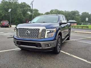 Image of 2017 NISSAN TITAN CREW CAB