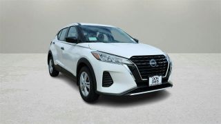 2025 NISSAN KICKS PLAY BASE