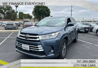 2018 TOYOTA HIGHLANDER XLE
