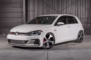 2019 VOLKSWAGEN GOLF GTI S
