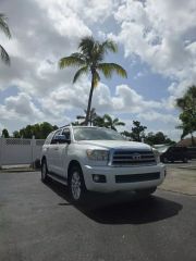 Image of 2013 TOYOTA SEQUOIA