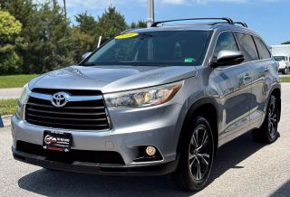 Image of 2016 TOYOTA HIGHLANDER XLE SPORT UTILITY 4D