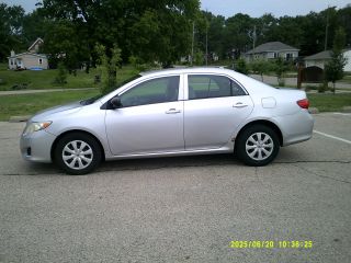 2010 TOYOTA COROLLA S