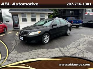2011 TOYOTA CAMRY LE