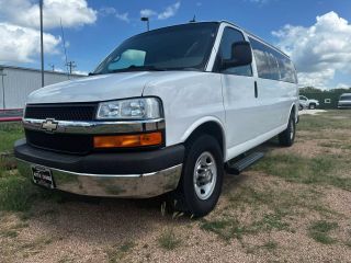 Image of 2014 CHEVROLET EXPRESS 3500 PASSENGER