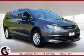 Image of 2017 CHRYSLER PACIFICA