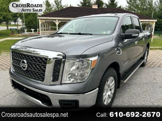 2017 NISSAN TITAN SV