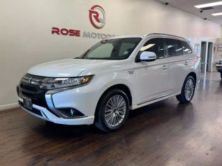 Image of 2019 MITSUBISHI OUTLANDER PHEV