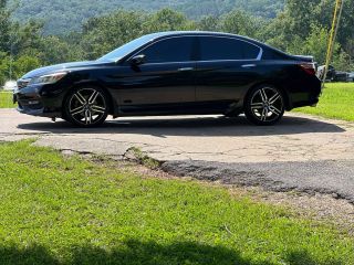 2017 HONDA ACCORD SPORT