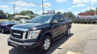 2018 NISSAN TITAN CREW CAB - Image