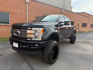 2019 FORD F350 PLATINUM