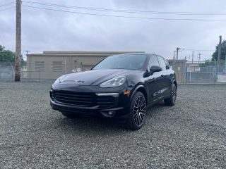 Image of 2017 PORSCHE CAYENNE