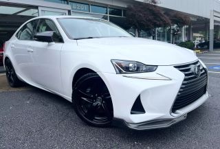 2018 LEXUS IS SEDAN V6, 3.5 LITER IS 300 SEDAN 4D at Panda Autos - used cars for sale in Vienna, VA.