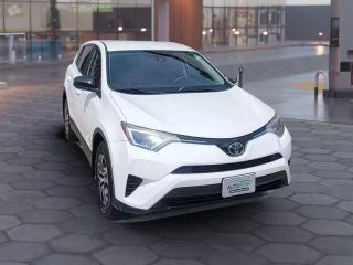 Image of 2017 TOYOTA RAV4