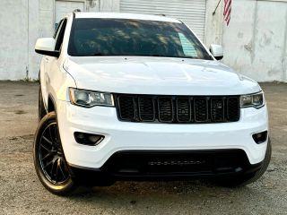 2017 JEEP GRAND CHEROKEE LAREDO