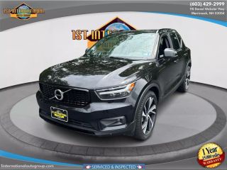 Image of 2021 VOLVO XC40